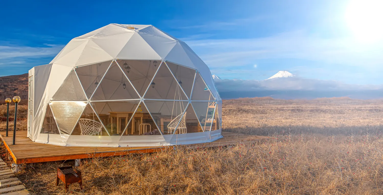 Namioty sferyczne ogrodowe