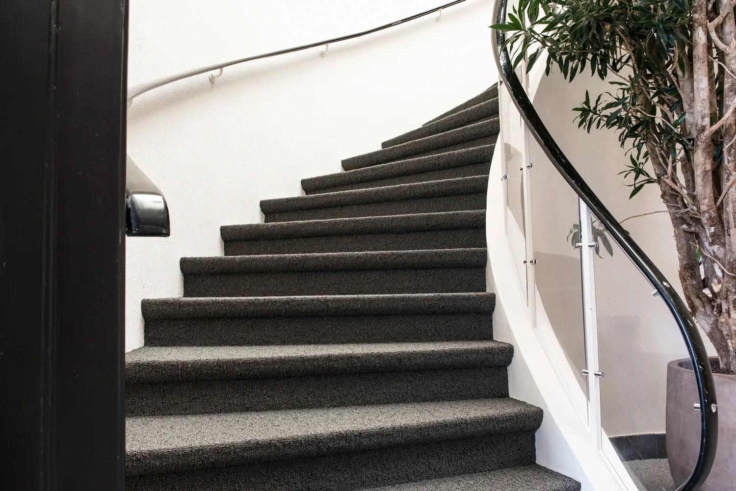 Fachowe pranie wykładzin i dywanów