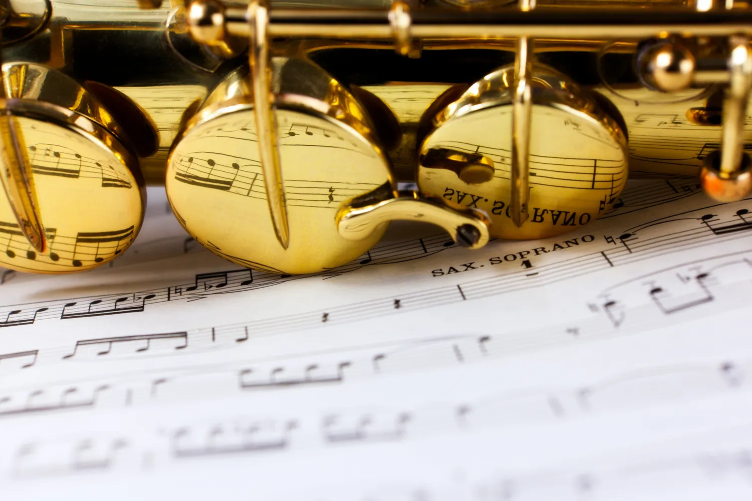 Jak czyścić saksofon altowy?