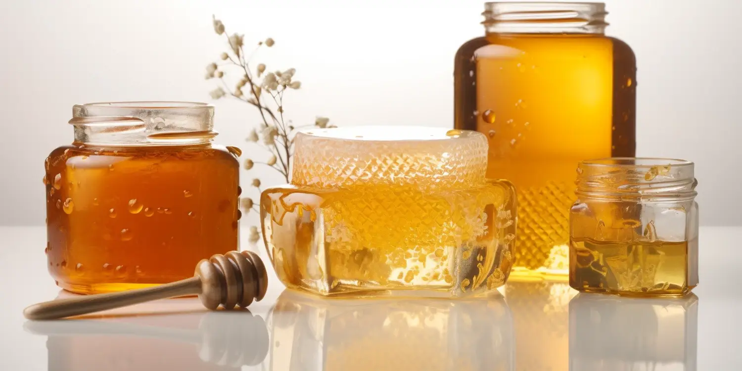 Miód rzepakowy kiedy się zbiera?